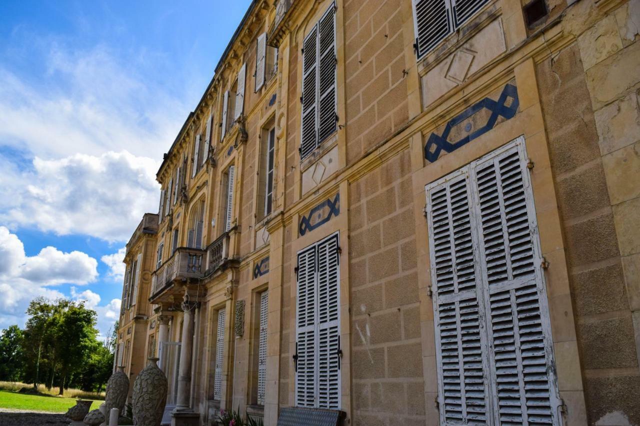 Chateau Nevers Varennes-Vauzelles Exterior photo